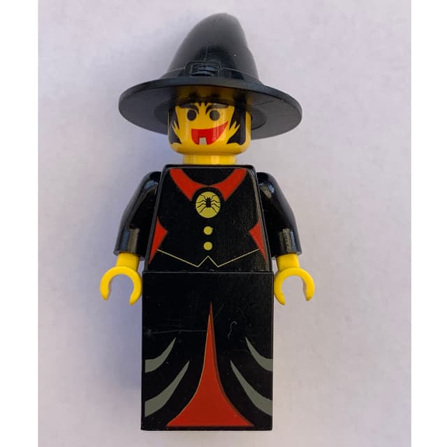 Witch (Fright Knights) - Willa, no Cape