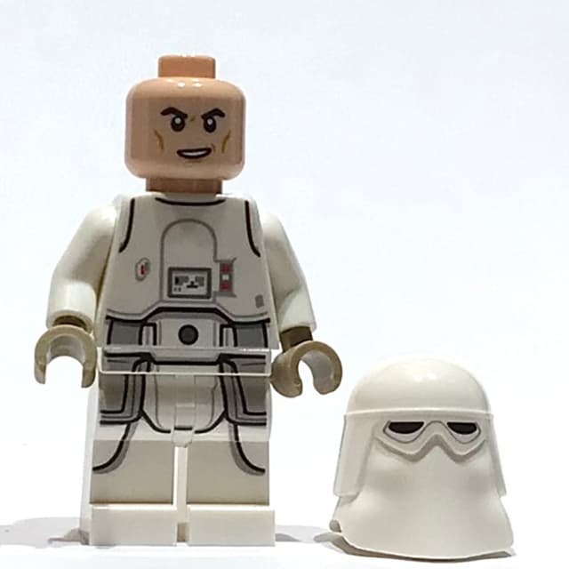 Snowtrooper, White Hips, Light Nougat Head, Grin