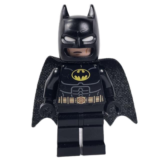 Batman, Black Suit, Black Cape and Cowl, Yellow Batman Logo, White Goggles (37157 Cape)