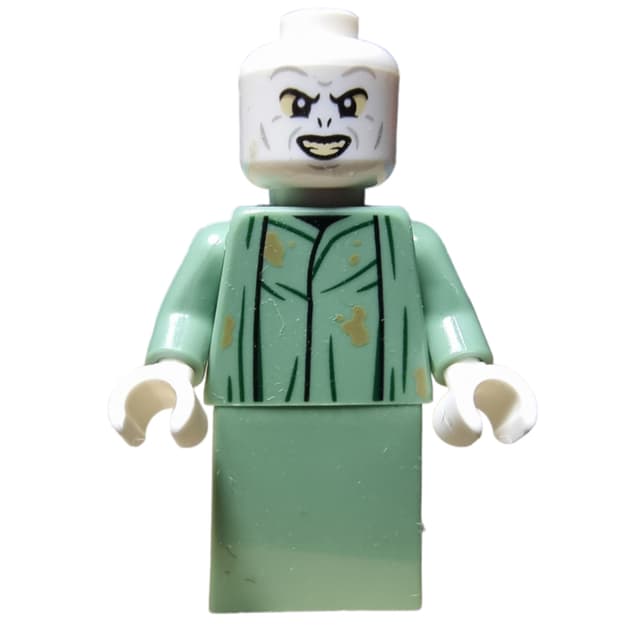 Voldemort, Dirty Sand Green Robe