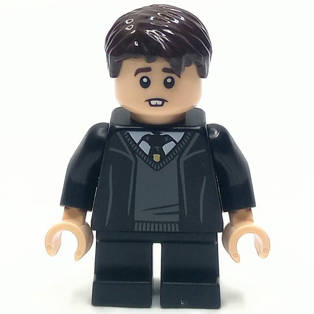 Neville Longbottom, Black Robes, Short Legs